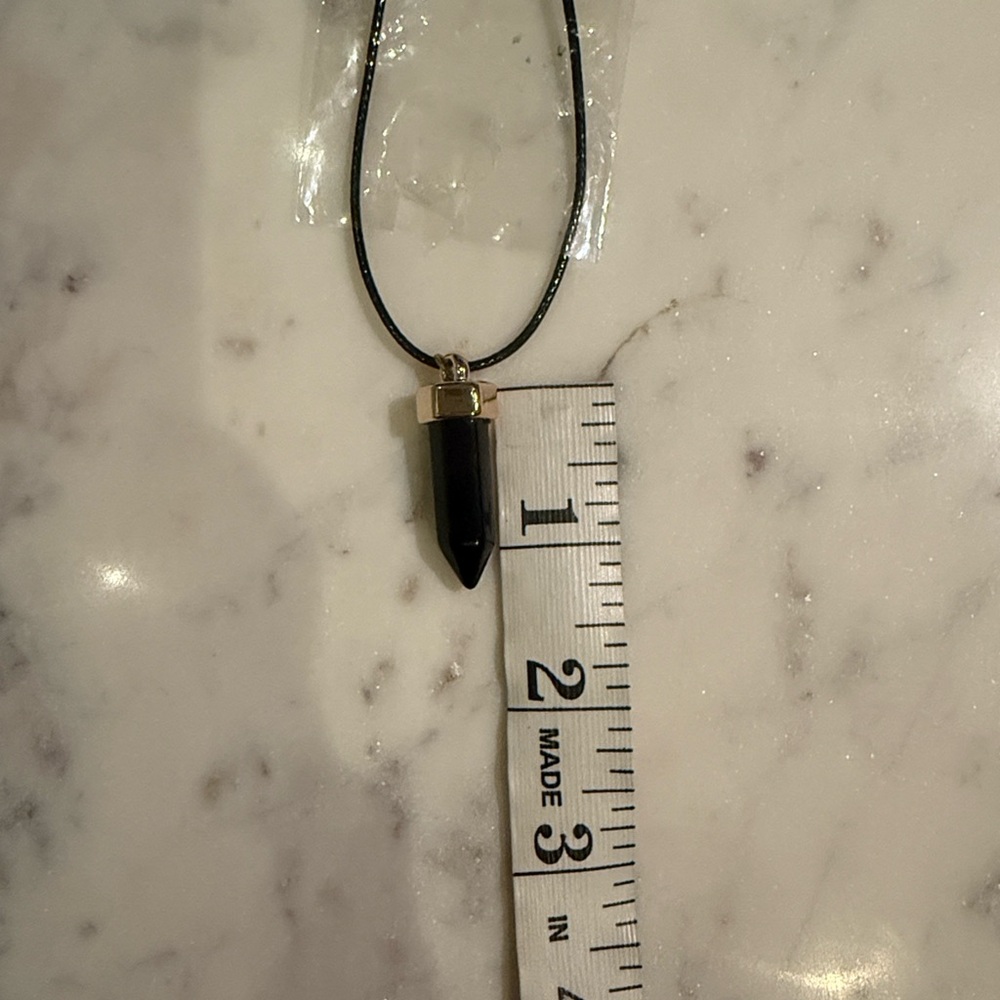 Black necklace! - Picture 5 of 5